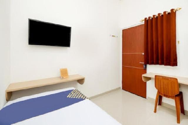 Spot On 2026 Arta Residence Semarang Ngoại thất bức ảnh
