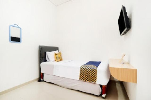 Spot On 2026 Arta Residence Semarang Ngoại thất bức ảnh