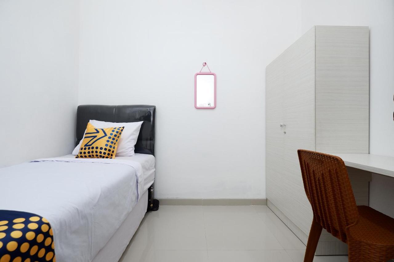 Spot On 2026 Arta Residence Semarang Ngoại thất bức ảnh
